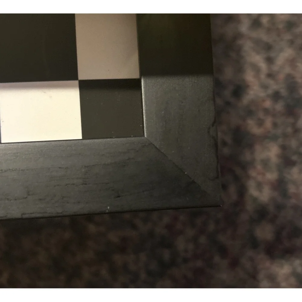 Square Frame With Bulk And White Checkered Mat Frame 17x 17 Sq Mat 10x10 Picture
